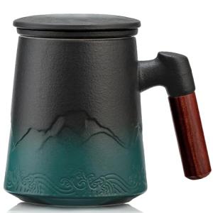 suyika Tea Cup with Infuser and Lid, 15.2 Ounce Wood Handle Ceramic Loose Leaf Mug Gradient Black&Green 450ml