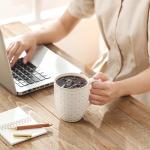 MALACASA LYDIA Coffee Mugs, 16 OZ Ceramic Mugs Set of 4 with Handle, Embossment Cups for Latte, Hot Tea, Cappuccino, Mocha, Cocoa, Dishwasher & Microwave Safe Gift Set, White