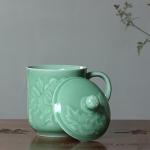 Teacups 13oz Coffee Mugs with Lid Porcelain Cups Embossed with Peony Chinese Celadon(01-Green)