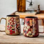 XINRRY Large 24 oz Ceramic Coffee Mug with Handle, Vintage Floral Coffee Cup, Extra Big Tea Cup for Office and Home, Dishwasher and Microwave Safe, Khaki with Red Flower