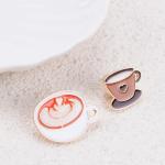 ZORZA 2Pcs Luminous Coffee Cup Brooch Pin Cute Enamel Mug Lapel Pin Badge for Women Artistic Latte Pin for Dresses Bags and Hats