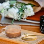 LOSYHU 14 Oz Vintage Coffee Mugs Glassware Set of 4 Clear Embossed Tea Cups With Bamboo Lids and Spoons, Hobnail Glass Coffee Mugs Gifts for Women, Overnight Oats