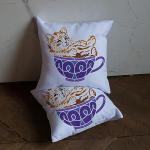 FINGERINSPIRE Teacup Cat Painting Stencil 11.8x11.8 inch Cute Kitten Drawing Stencil Tea Cups Plastic Stencil Animal Theme Craft Stencil for Painting on Wall Furniture DIY Home Decor