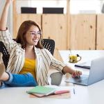 onepeng Gifts for Women, Exquisite Tea Cup, Best Birthday Gift For Mom Wife Friends Mothers Valentines Day Christmas, Durable Glass Coffee Mug