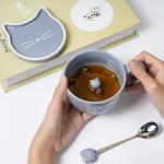 Koolkatkoo Ceramic Tea Cup Cat Coffee Mug - Mugs with Lid and Spoon, Ceramic Animals inside Milk Mug, Cat Gifts for Men, Birthday Christmas Gifts, 10oz Grey