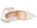 Steve Madden Ivory Satin Teacup Pumps, Size 5.5