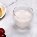 QUTREY Double-Walled Glass Mugs Set of 2