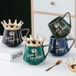 Queen of Everything Mug with Lid and Spoon