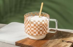 RYUHYF Glass Mug, Coffee Cup, Suitable for Tea, Juice, Milk and Drinks, Microwave and Dishwasher Safe(Orange)