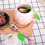 XinHuiGY Pink Mug,Cute Strawberry Cup with Lid,Spoon and Coaster,Ceramic Coffee Mug, Kawaii Cup for Tea Milk,Women Girls Student Korean Style 450ML Christmas Birthday Gift