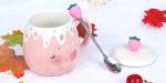 XinHuiGY Pink Mug,Cute Strawberry Cup with Lid,Spoon and Coaster,Ceramic Coffee Mug, Kawaii Cup for Tea Milk,Women Girls Student Korean Style 450ML Christmas Birthday Gift