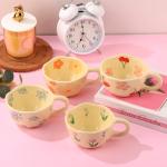 VanEnjoy Ceramic Cup, Cute Coffee Mug, Strawberry Mug, Aesthetic Coffee Mug, Retro Flower Mug, Ceramic Tea, 10oz/300ml for Tea Coffee, Milk and Oatmeal