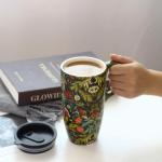 Green Porcelain Latte Tea Cup with Lid - 17oz