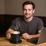 Ceramic Coffee Mug with Lid and Gold Trim