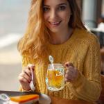 Fancy Glass Tea Cup Set with Spoon