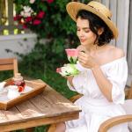 ONEUSTAR Pink Tea Cup and Saucer Set for 1 Ceramic Hand Crafted Rose Flower Coffee Cup for Mother's Day Thanksgiving Wedding Birthday Gift for Women, 6 Oz