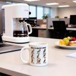 WHTYEFZ How To Identify Birds Coffee Mug, Funny Bird Squirrel Theme Gifts for Bird Squirrel Lover Birder Ornithologist, Birthday Christmas Gifts for Veterinarian Park Ranger Animal Rescuer Zoologist