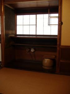 Japanese Tea Bowls by Grand Masters Rikyu Oribe