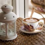 Golden Handle Ceramic Tea Cups with Saucer Set