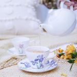 Pfedxoon Bone China Tea Cup Set with Saucer and Spoon, 3 Piece, 7oz, Cappuccino and Latte Cups, Porcelain, British Style, Mother's Day Gift (Purple Iris)