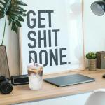 RÉΑLWÁY 16 OZ Iced Coffee Cups with Lids and Straws Set of 4, Unbreakable Plastic Drinking Glasses Reusable Iced Coffee Glass to Go Cup for Iced Tea,Juice, Water,BPA Free, Dishwasher Safe