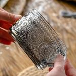 Gezzeny Vintage Glass Coffee Mugs 14 Oz Set of 2 Gray Embossed Tea Cups for Cappuccino, Latte,Cereal, Yogurt, Beverage Hot/Cold Mother's Father's Day Gifts