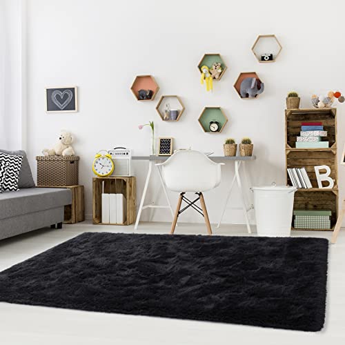 Soft Black Shaggy Rug for Bedroom Decor