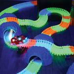 Magic Tracks Xtreme - Glow in the Dark Racetrack