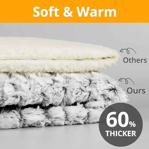 Dog Self-heating Pad: Cozy, Electric-Free Bed