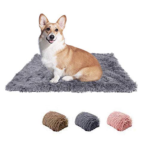 Plush Pet Blanket - Soft Fluffy Mat for Dogs & Cats (Grey, S:22x14 inch)