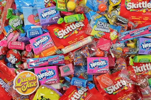 Variety Candy Pack - 2 LB Assorted Party Mix - Individually Wrapped Bulk Candy - Pinata Mix - Deluxe Queen Jax Candy Assortment