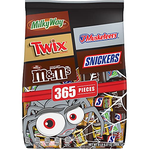 M&M'S, SNICKERS, TWIX, MILKY WAY & 3 MUSKETEERS Individually Wrapped Bulk Candy Assortment, 104.27 oz Bag