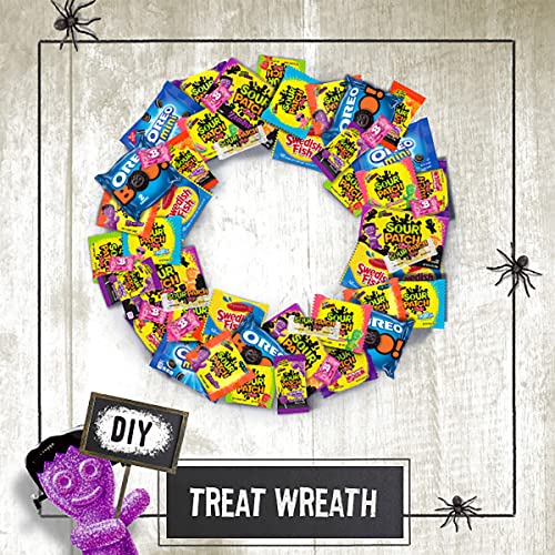SOUR PATCH KIDS BIG Soft & Chewy Halloween Candy, 10 Packs (1000 Total Pieces)