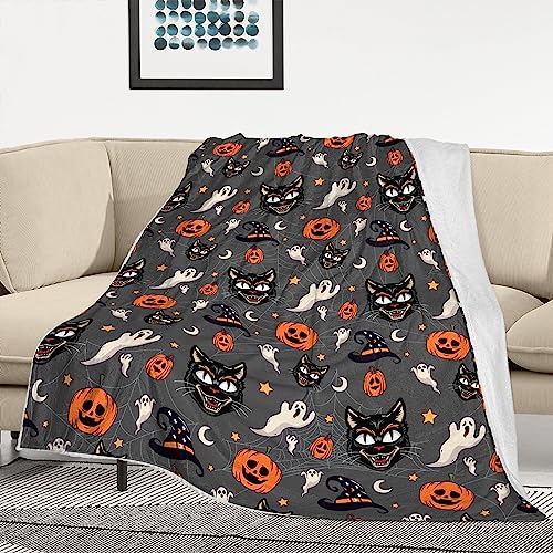 Cozy Pumpkin Fleece Throw Blanket for Halloween