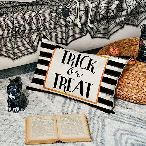 AVOIN Halloween Bat Stripes Throw Pillow Cover