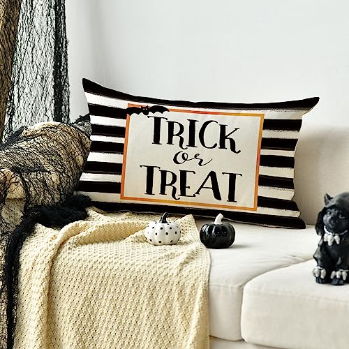 AVOIN Halloween Bat Stripes Throw Pillow Cover