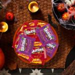 SKITTLES Original, SKITTLES Wild Berry & STARBURST Original and STARBURST FaveReds Fun Size Chewy Candy Variety Bag, Party Size, 20.13 Oz Bulk Bag