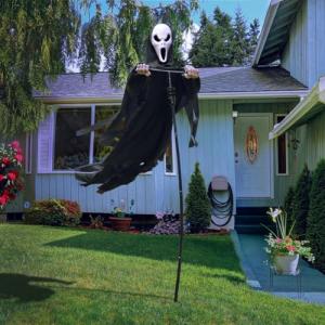 7.5Ft Flying Ghost Scarecrow Outdoor Decoration