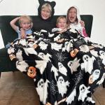 Spooky Jack O'Lanterns Throw Blanket for Halloween