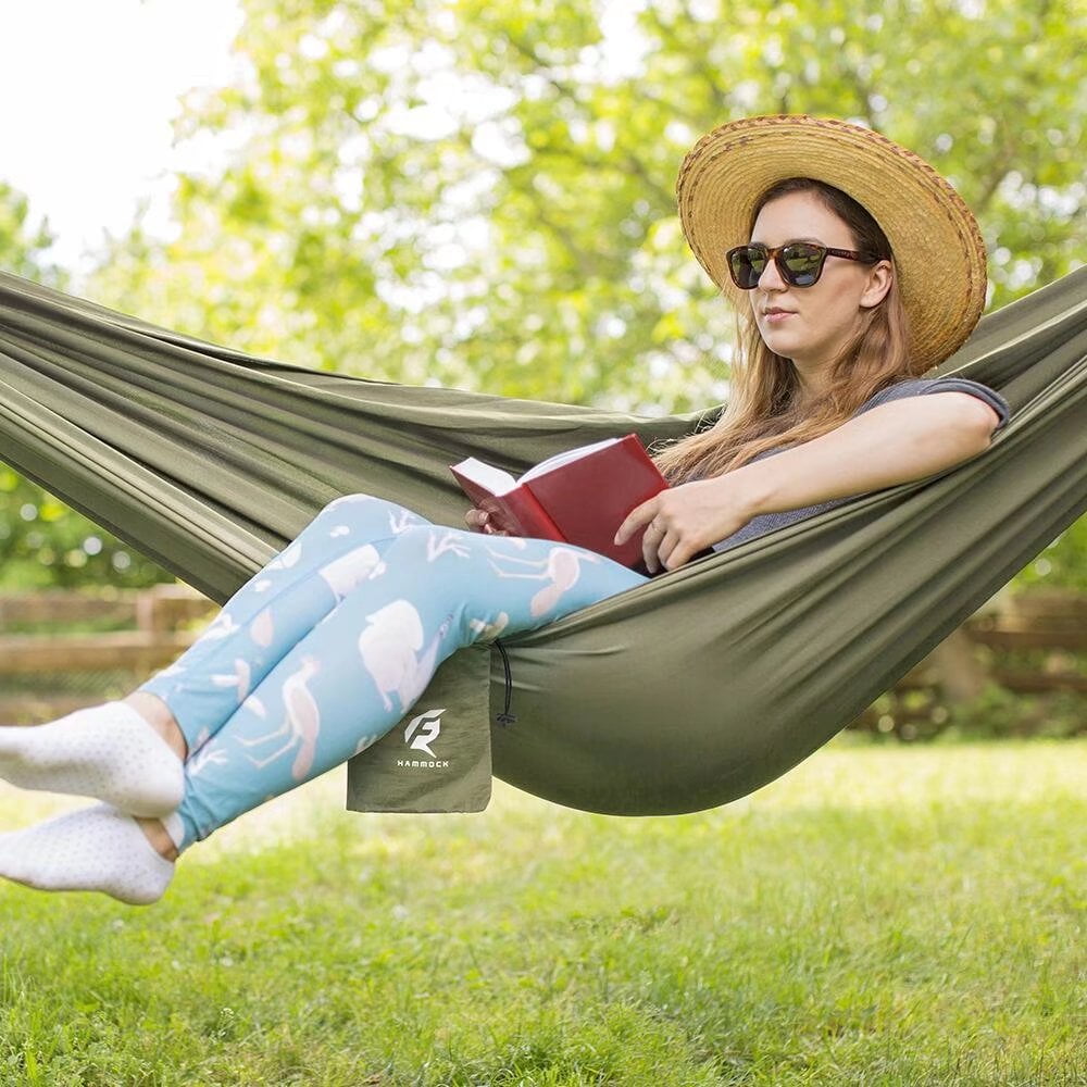 Green Lightweight Camping Hammock - Supports 400 lbs