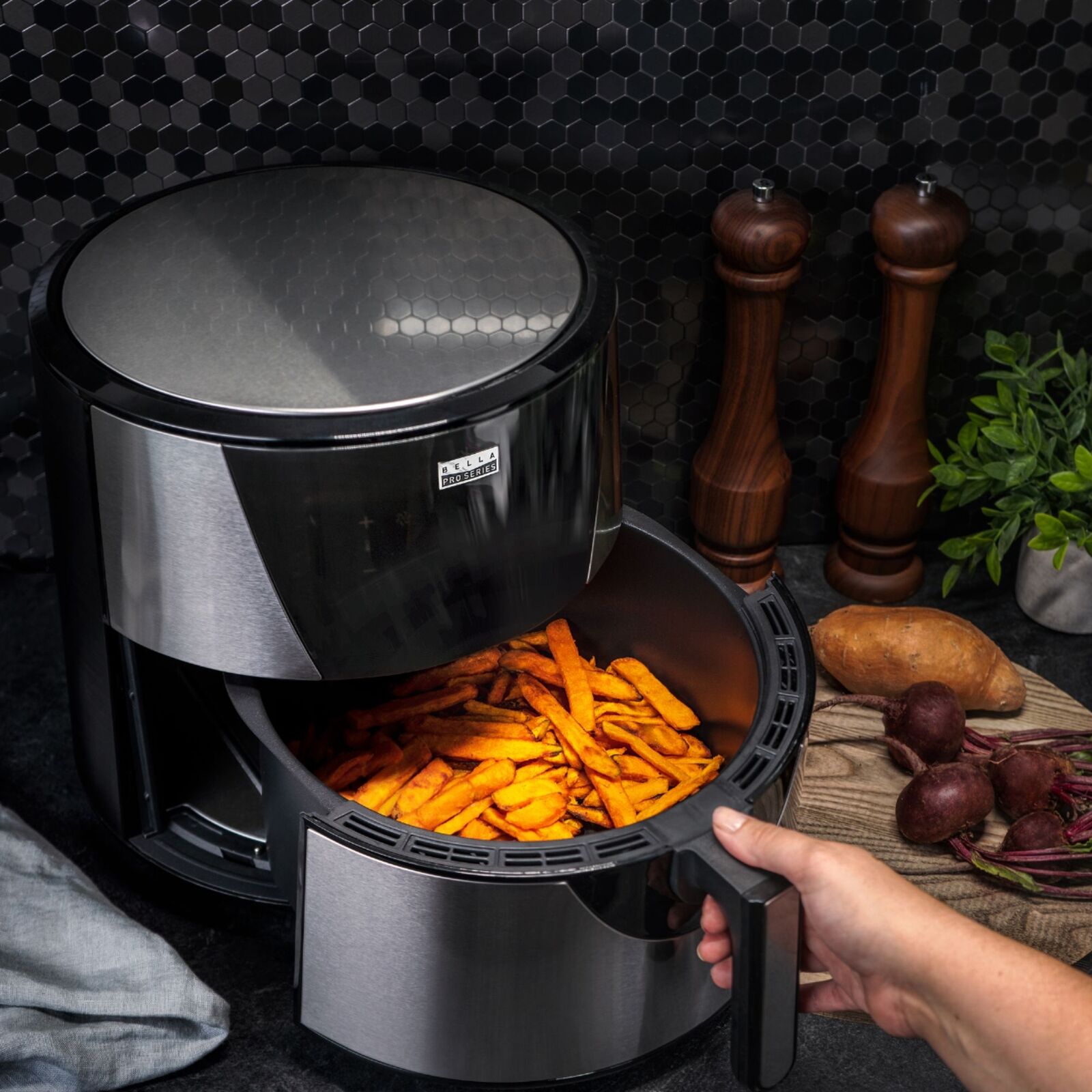 Bella Pro - 8-qt. Digital Air Fryer - Stainless