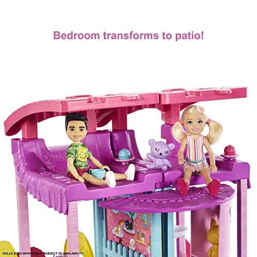 Barbie Dollhouse: Chelsea Playhouse with Transforming Areas