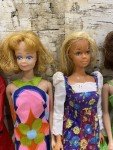 Vintage 1950’s 1960’s BARBIE DOLL Lot Of 6 Dolls Case Clothing .!!