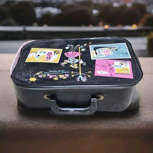 RARE Mid Century Modern Vintage HAND LUGGAGE TRAVEL CASE 1960s Doll Case Barbie