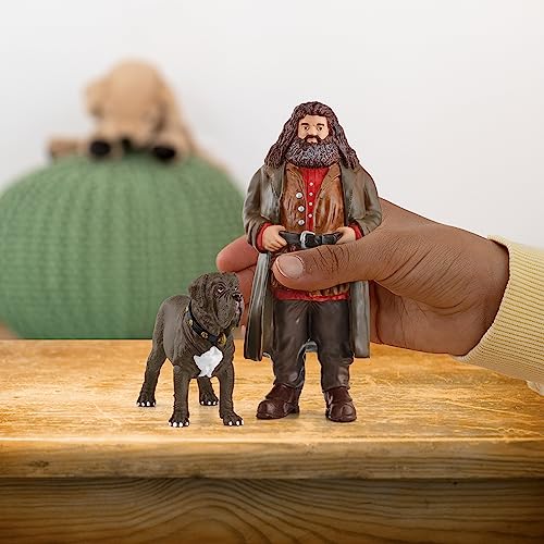 Hagrid & Fang Figurines: Wizarding World Harry Potter