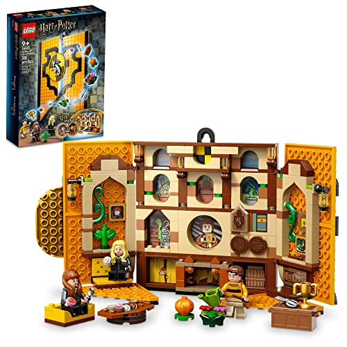 Hufflepuff House Banner LEGO Harry Potter Set