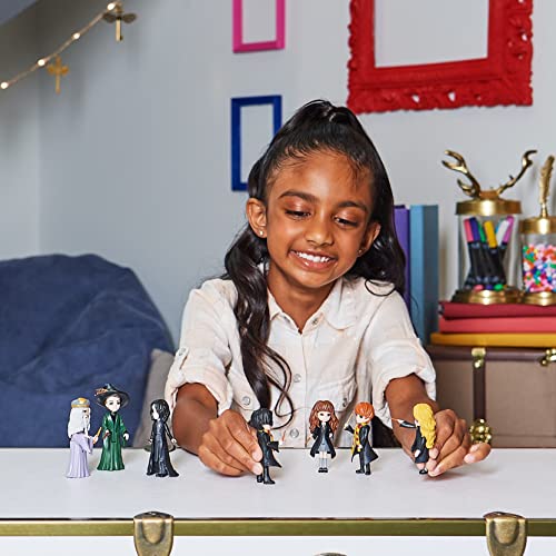 Harry Potter Magical Minis Collector Set: 7 Toy Figures