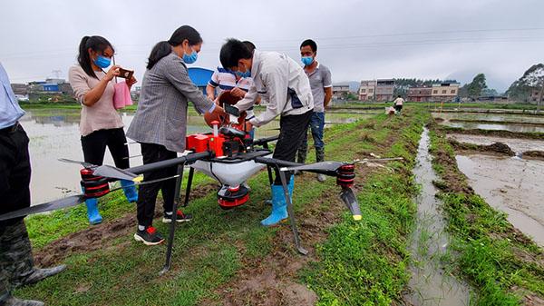 20L Agriculture Spray Drone with Flight Positioning Accuracy