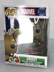 Funko Pop! Marvel #399 Holiday, Guardians of The Galaxy Groot Figure