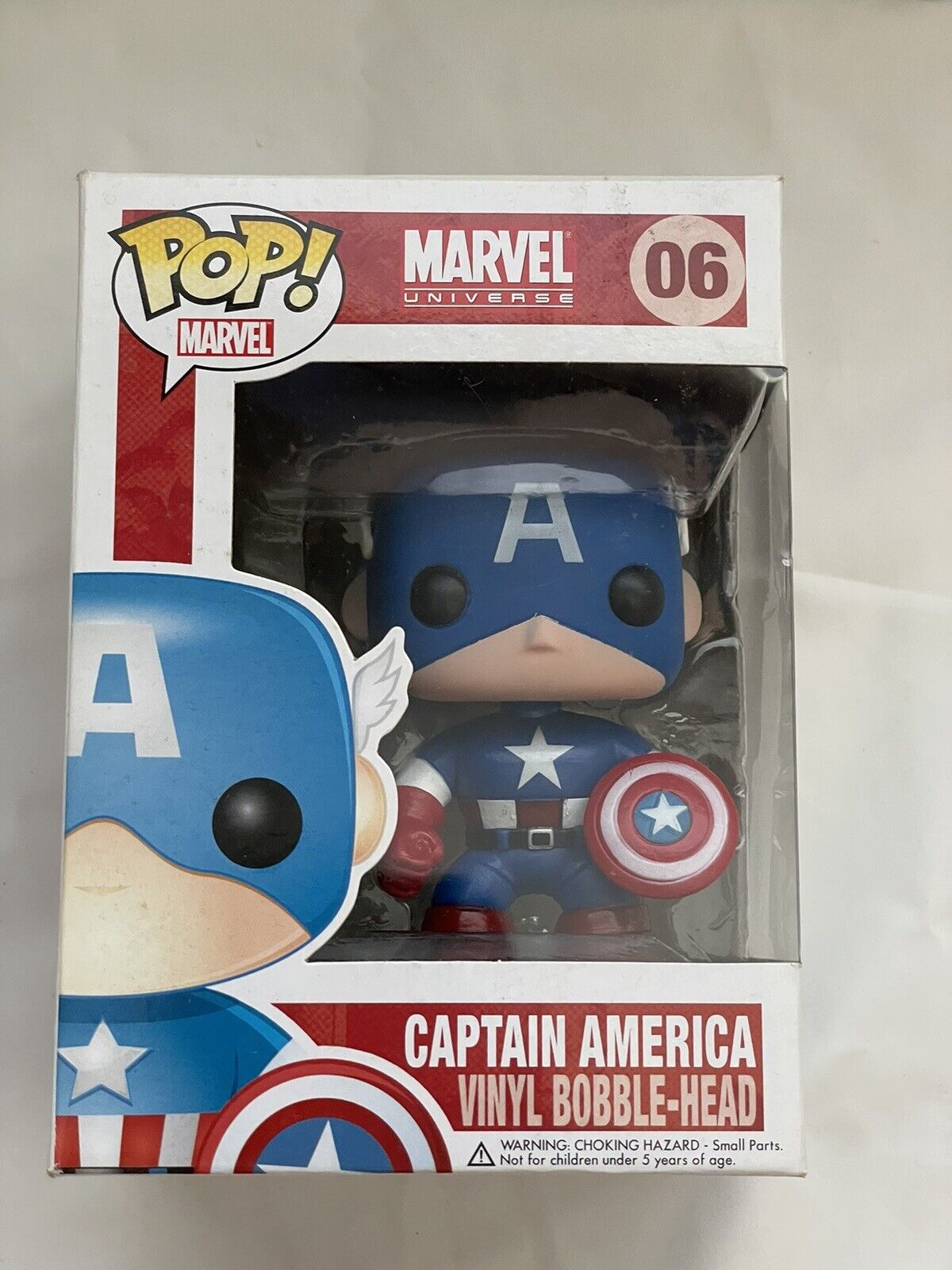 Funko Pop! Vinyl Marvel #06 Captain America Figure